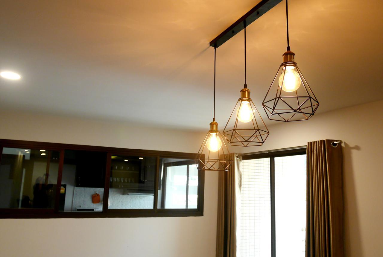 Boutique Poo-Yai Lee Hotel Банкок Екстериор снимка